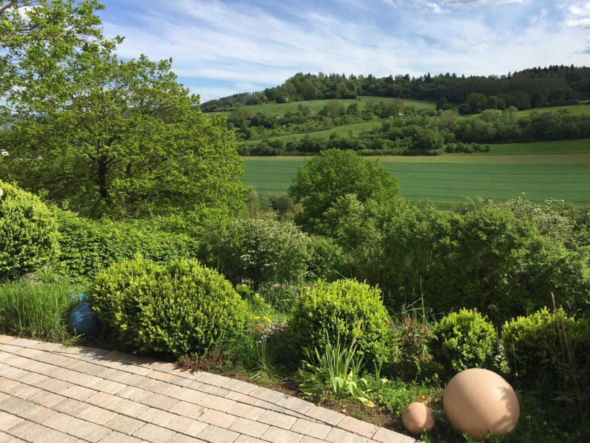 Idyllisch Wohnen Im Weserbergland - Kompletter Bungalow Auf Eigenem Grundstueck Villa Polle Exterior photo